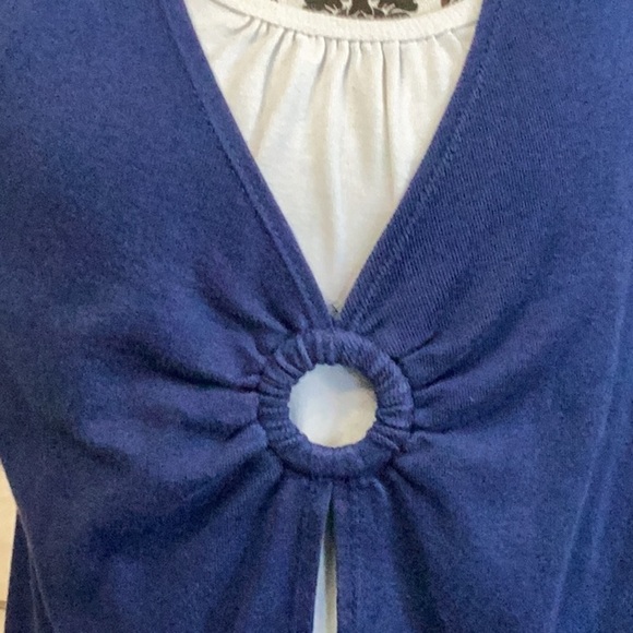 Reference Point Top - Picture 2 of 4